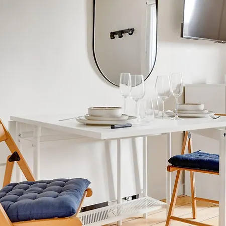 Appartement Sejour Cosy A Deux Entre Voltaire&marais *
